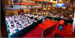 全国语文数学专家倡议青少年学好中国语言文字活动