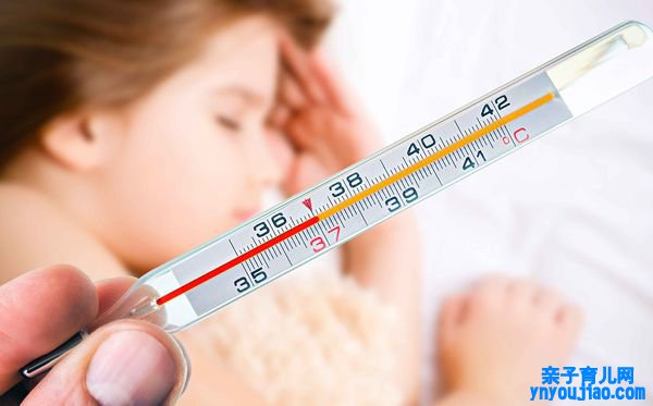 体温计为什么要甩,温度计利用前甩一下的原因