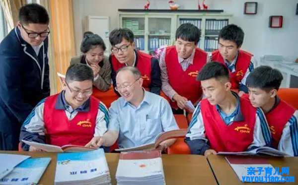 2022时代表率钱水师先进事迹心得体会感触范文6篇