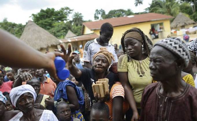 埃博拉病毒为什么发生在非洲？